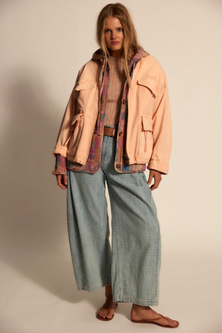 We The Free Free To Roam Cropped Jeans at Free People in Light Wash, Size: 24