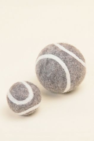 MODERNBEAST Wool Tennis Ball