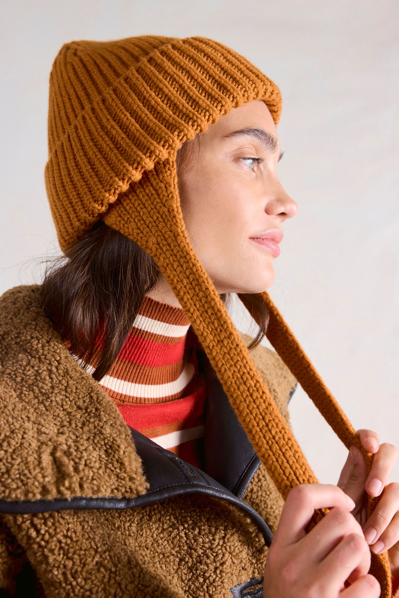 CLÒIMH Wool Ear Flap Hat