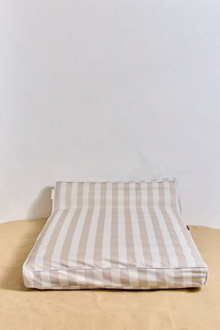 Luxe Double Lounger by Sunnylife at Free People in White