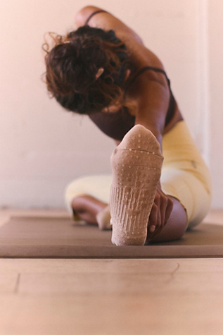 No Show Pilates Grip Socks