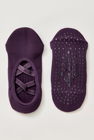 No Show Pilates Grip Socks