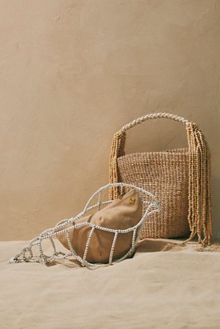 Aranaz Sisa Clutch