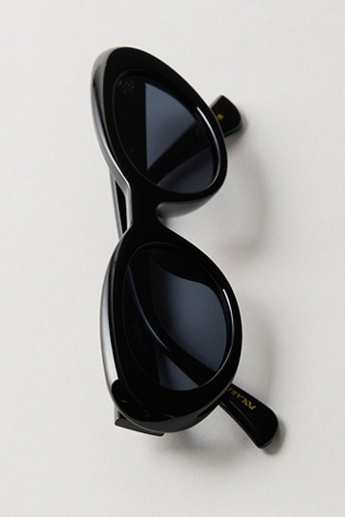 Jagger Polarized Sunglasses by Free People in Black