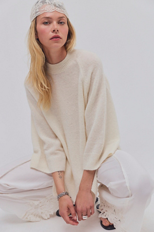 Mr Mittens Petra Side Splits Tunic