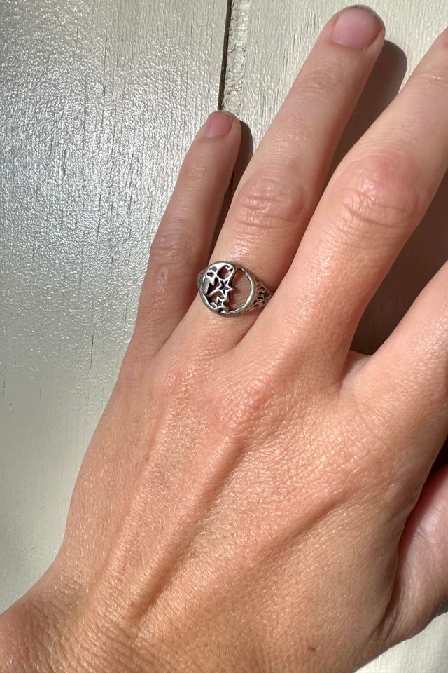 Vintage 1970s Sterling Silver Moon and Star Ring Selected by Cherry #2
