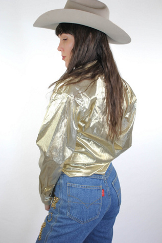 Женские джинсы Moons + Junes Vintage 1980s XO Gold Rhinestone Studded High Waisted Jeans Selected, цвет: Средний синий джинсовый — фото 3
