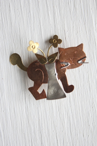 Vintage Cat Mixed Metal Brass & Copper Floral Vase Brooch Pin Selected By Moons + Junes Vintage