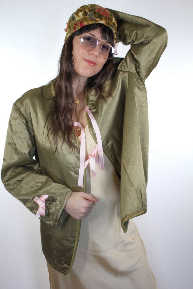 1960s Moss Green Velvet Floral Pillbox Hat Selected By Moons + Junes Vintage #2