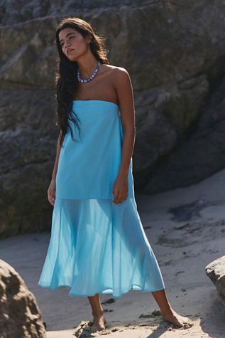 Robe Midi Tube Sabeen
