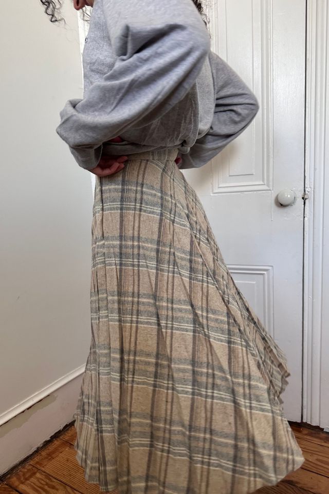 Vintage Plaid Neutral Pleated Midi Skirt Selected by KA.TL.AK #1