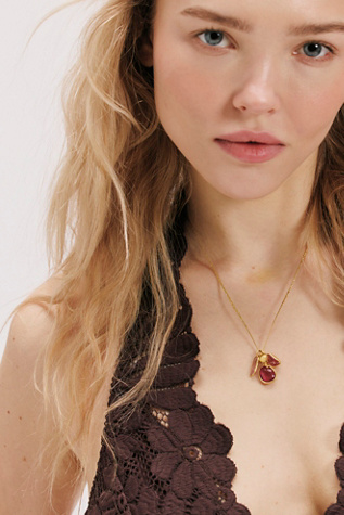 Pippa Small Cluster With Bluebell Necklace