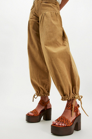 Covent Garden Platforms by Free People in Bombay Brown, Size: US 8