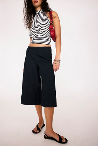 City Wide-Leg Crop Trousers by Free People in Black, Size: US 4