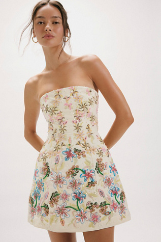 Strapless Dresses