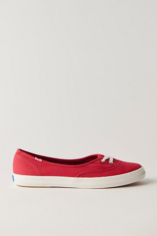 Женские кроссовки Keds The Mini Canvas Slip-Ons, цвет: Красный — фото 3