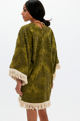 Женский топ Spell x Free People Pomel Poncho, цвет: Зелёный — фото 2