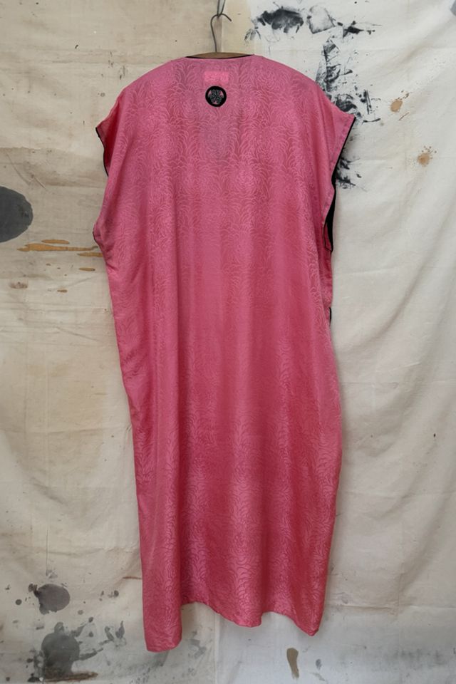 GOOD DAYS Vintage 1950s/60s Silk Embroidered Kaftan #1