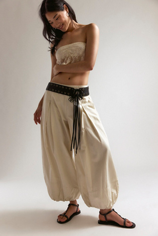We The Free Moonflower Pull-On Balloon Baggy Jeans at Free People in White, Size: L