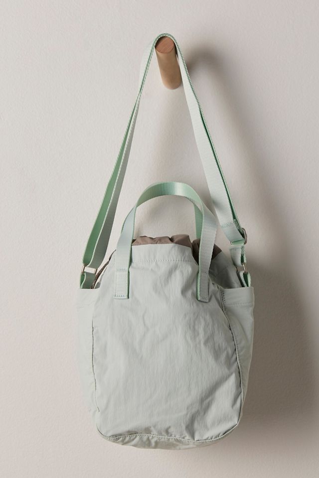 Bellroy Cinch Bucket Bag #1
