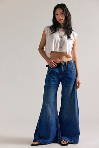 We The Free Mia Flare Jeans at Free People in Dark Wash, Size: 24
