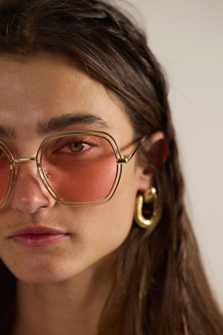 Yasmine Square Sunglasses by Free People in Pink