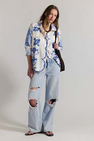 Женский топ We The Free Blue Toile Embroidered Button Down, цвет: Синий с принтом — фото 4