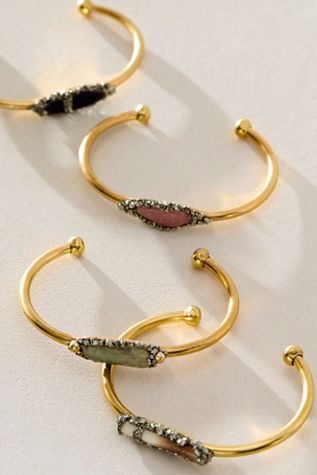 Marly Moretti Point Cuff