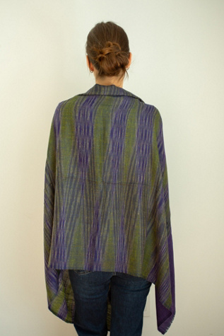 Женский шарф Be Deva Kala Cashmere Ikat Shawl, цвет: Индиго — фото 2