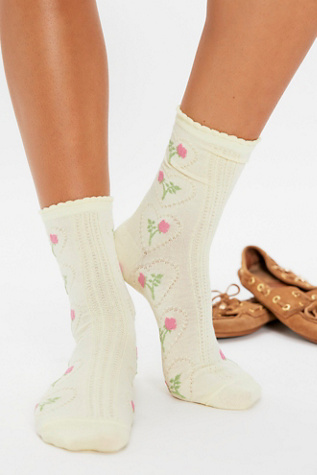 Heart Blooms Socks by Free People in White