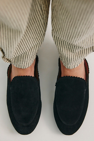 Brooklyn Loafer Mules by Free People in Black, Size: US 7