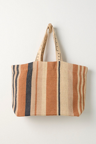 Copacabana Tote