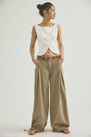 We The Free Essential Lotus Balloon Jeans at Free People in Honey Bronze, Size: 31