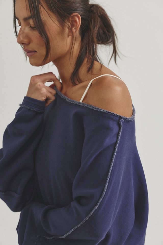 We The Free To The East Pullover #3