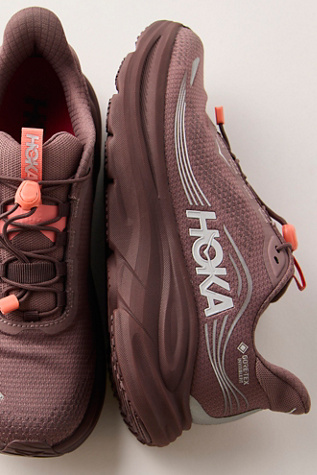 HOKA® Clifton 11 GTX Sneakers