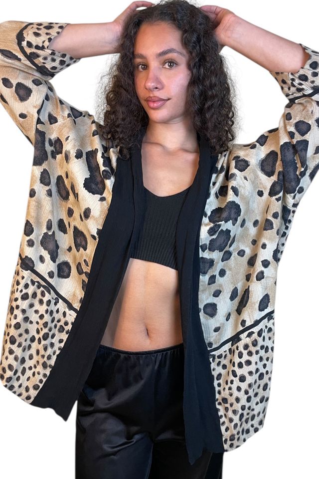 Vintage Beige And Black Lounge Jacket Selected By Ankh By Racquel