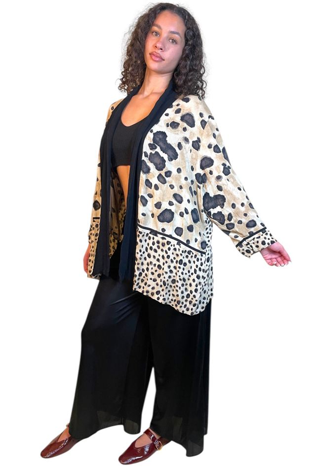 Vintage Beige And Black Lounge Jacket Selected By Ankh By Racquel #3