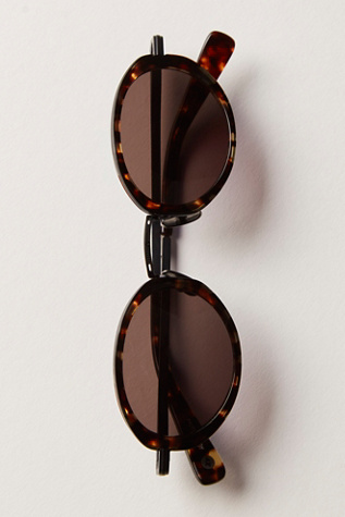 Garrett Leight Alper Sunglasses at Free People in Black