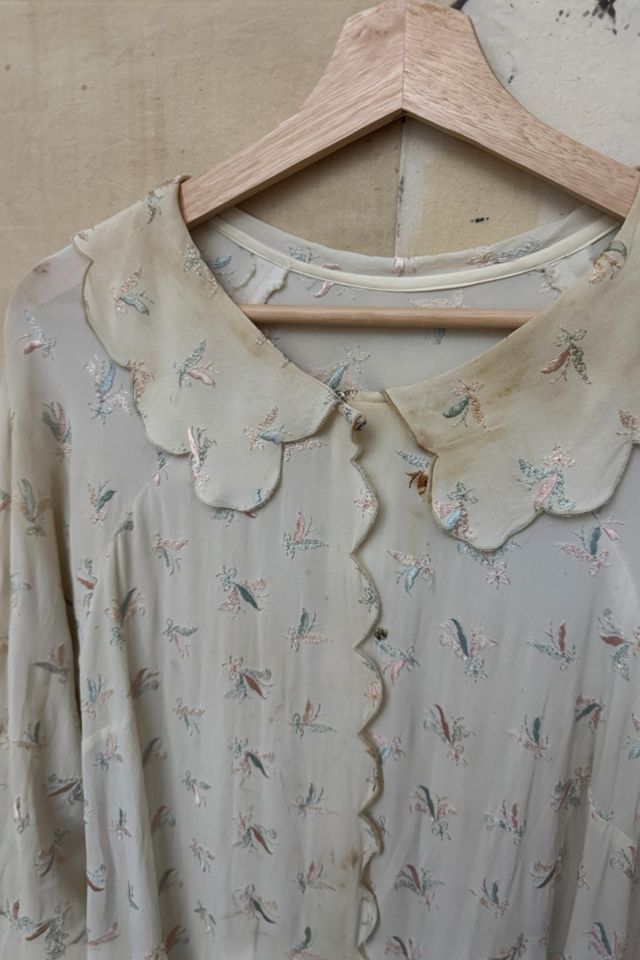 GOOD DAYS Vintage 1950s Scallop Robe Dress #2