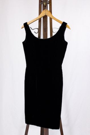 Vintage 60s Black Velvet Sleeveless Dress Selected by Black Shag Vintage