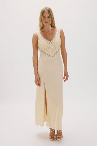 Женское платье Spell Vina Lace Slip Maxi, цвет: Сливочный — фото 4