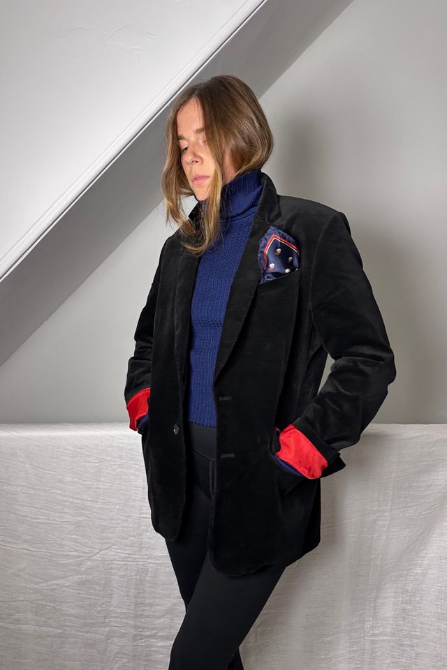 Black Velvet Holiday Blazer with Red Details Selected by KA.TL.AK #1