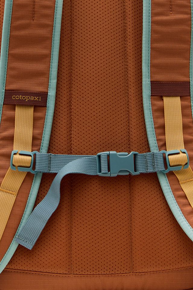 Cotopaxi Clase 28L Daypack Backpack #3