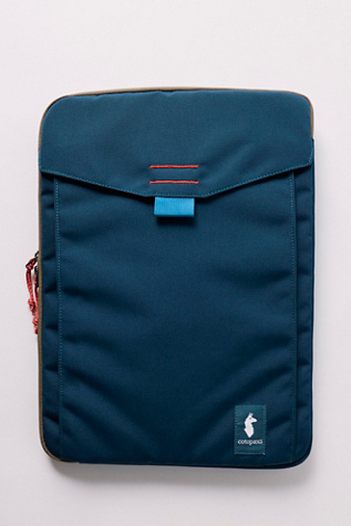 Cotopaxi 16" Laptop Sleeve