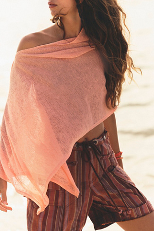 Maggie Everyday Poncho Jacket by Free People in Pink