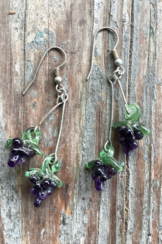 Vintage 1970s Italian Glass Grapes Earrings Selected by Cherry