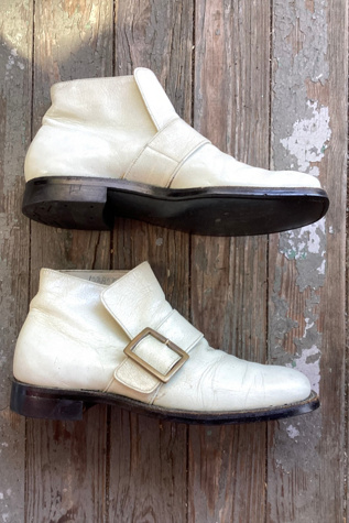Vintage 1960s Mod White Ankle Boots Selected by Cherry