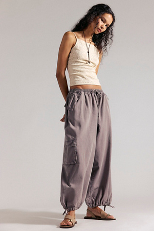 Bobbi Pull-On Cargo Trousers by Free People in Grey, Size: S