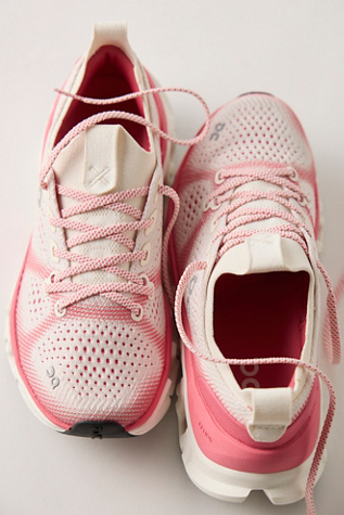 On Cloud X Tempo Sneakers