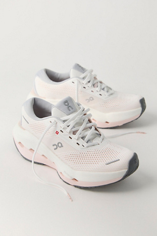 On Cloudrunner 3 Max Sneakers